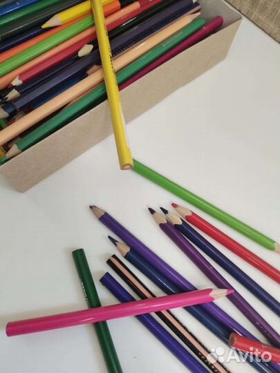 Цветные карандаши