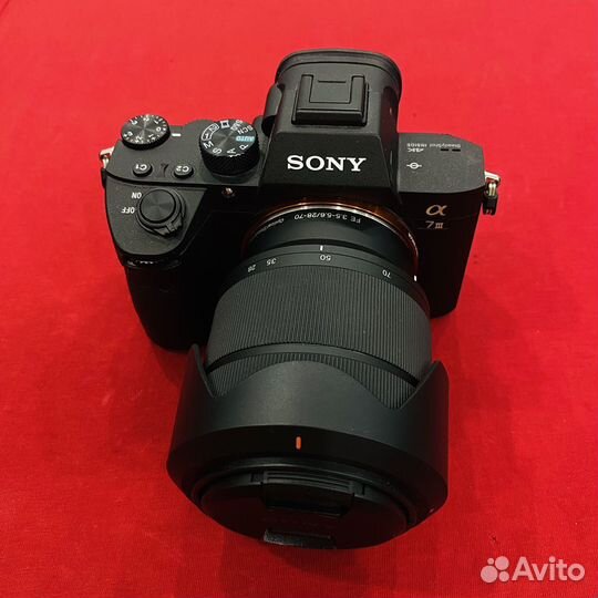 Sony Alpha A7 Mark III Kit 28-70mm (ilce-7M3K)