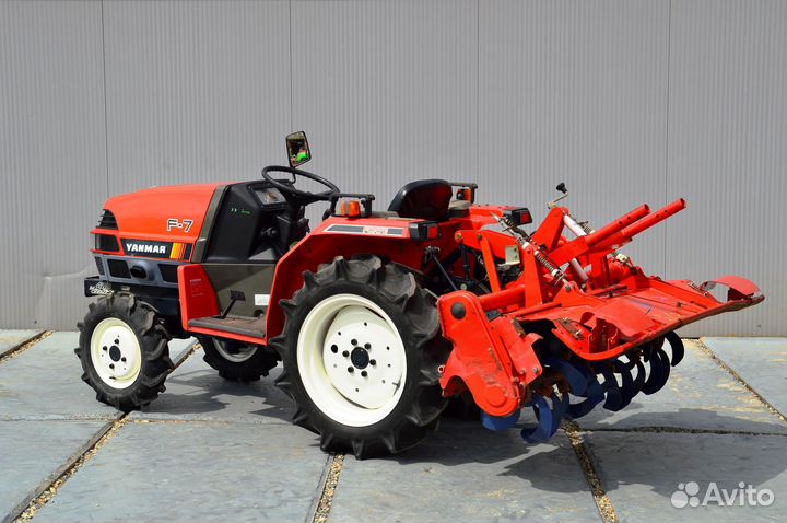 Мини-трактор YANMAR F-7, 2010