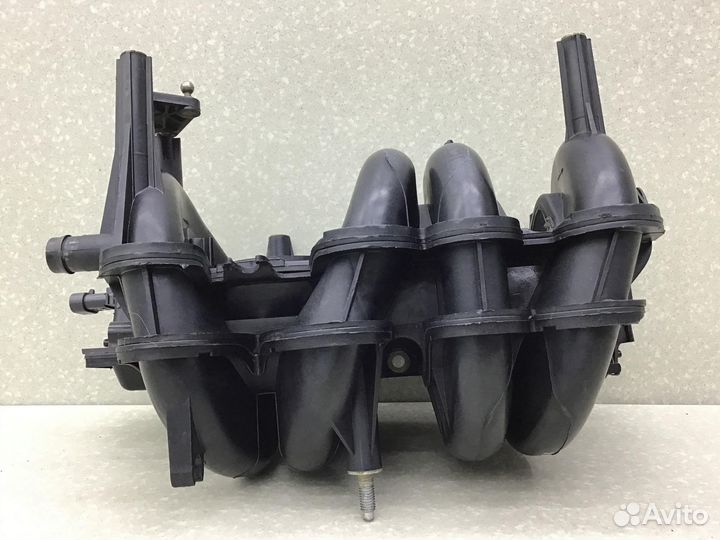 Коллектор впускной, Renault Logan 2005-2014 7700273860