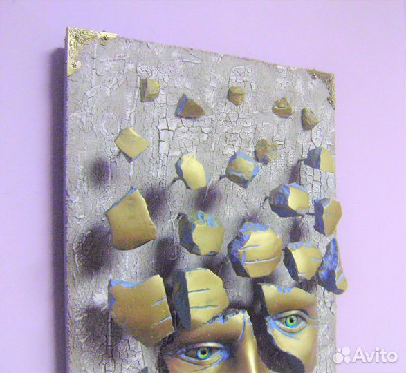 Современная скульптура на стену, Сюрреализм