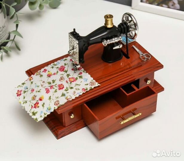 Музыкальная шкатулка 