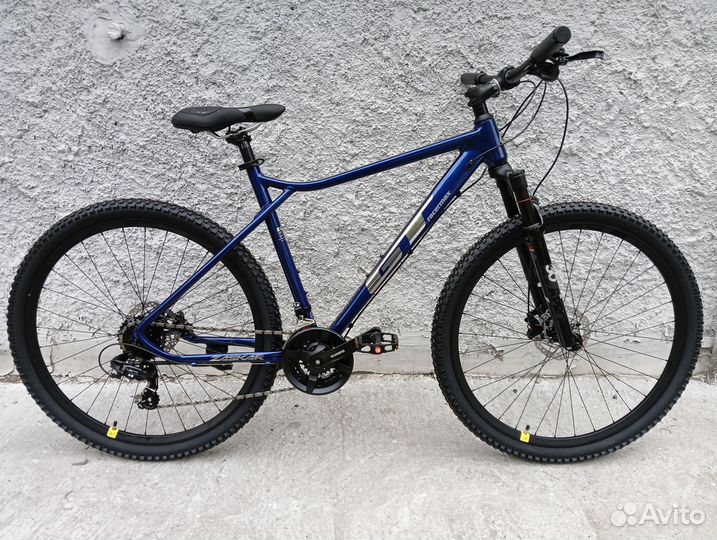 Велосипед GT 29 Новый Shimano