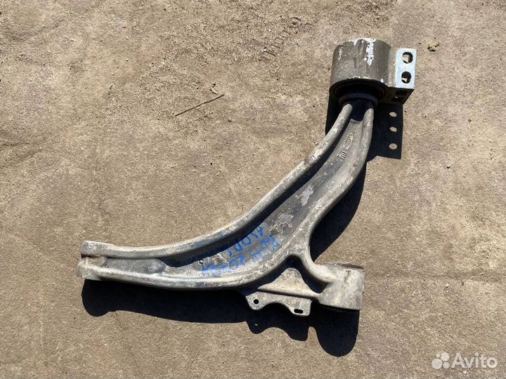Рычаг Левый Opel Astra J GTC 3-дв пробег 51т