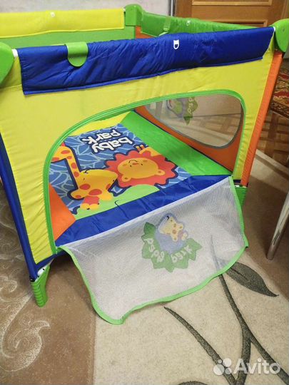 Манеж детский складной