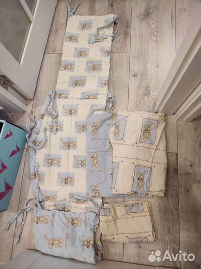 Бортики в кроватку, постельное бельё