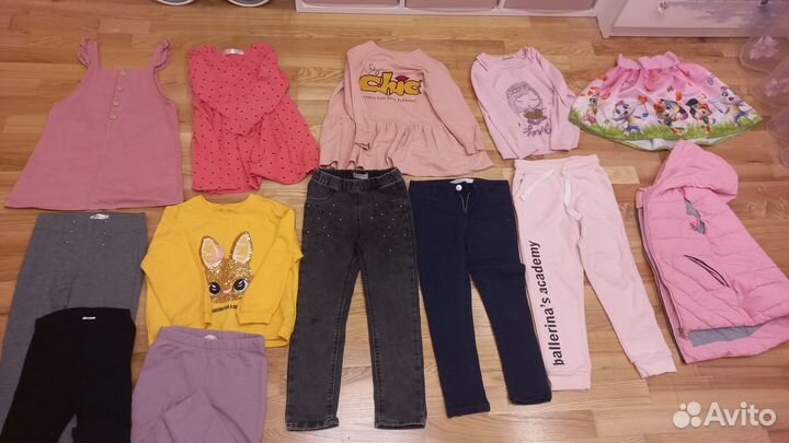 Одежда для девочки пакетом 110-116