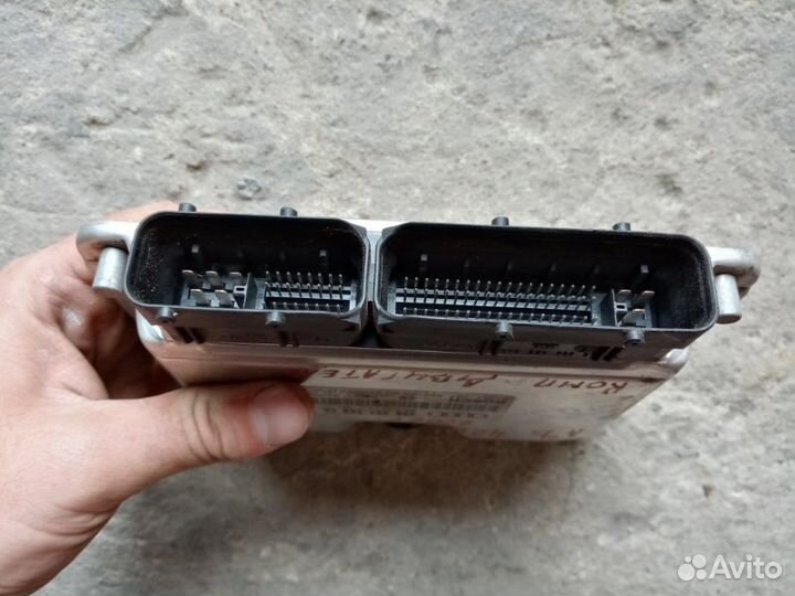 Блок управления двигателем Audi A8 D2 4.2