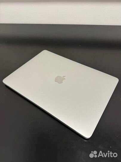 Apple MacBook Pro 13 2020 i5 16gb 512gb