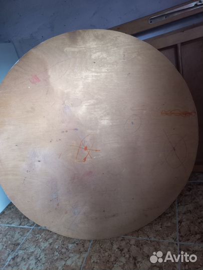 Круглый стол