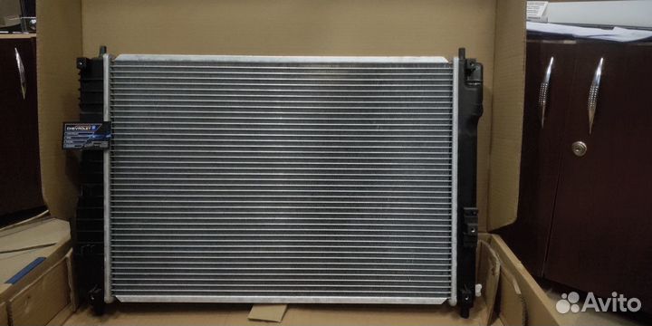 Радиатор охлаждения Авео Т250 1.4 101л.с. МКПП