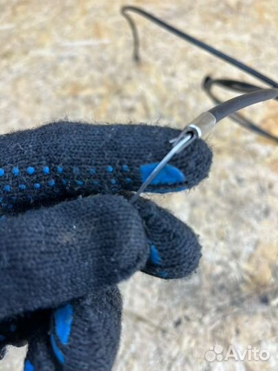 Трос открывания капота Hyundai Accent 1.5 2008