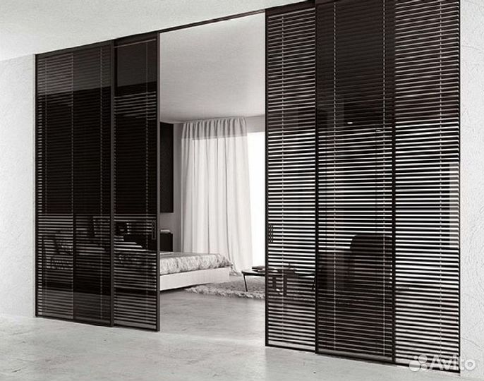 Раздвижные перегородки в гардеробную, шкаф