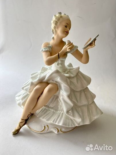 Фарфор балерина с зеркалом