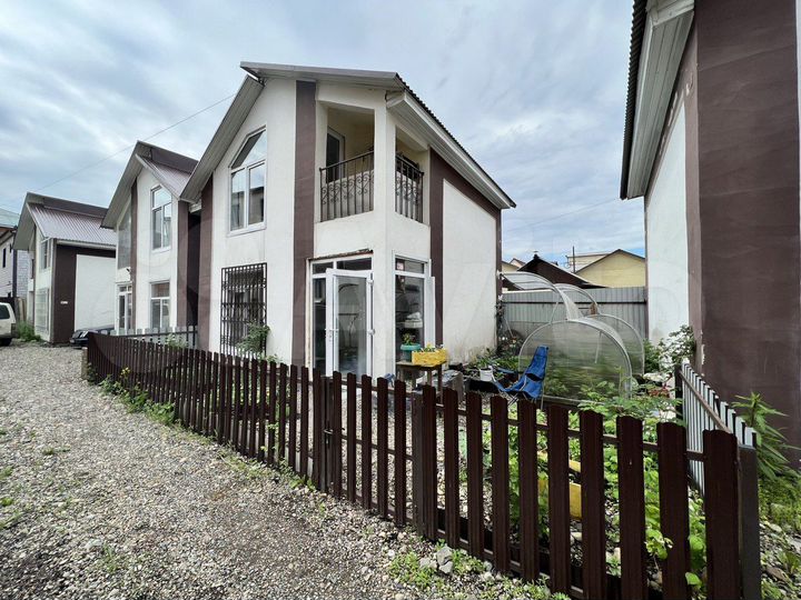 Дом 67,2 м² на участке 1,2 сот.