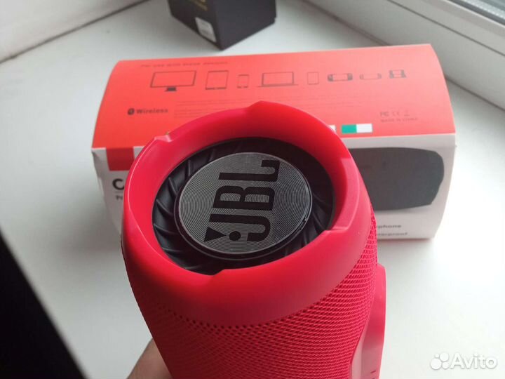 Портативная колонка jbl charge 3