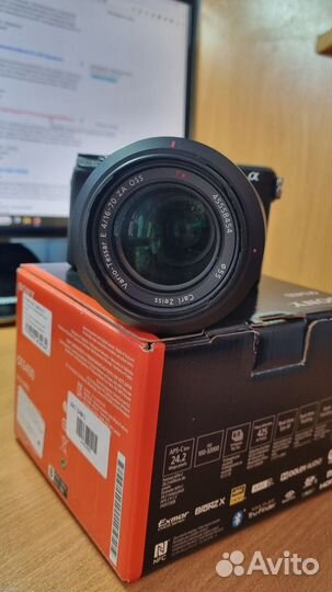 Sony A6400 с объективом Carl Zeiss 16-70 f/4