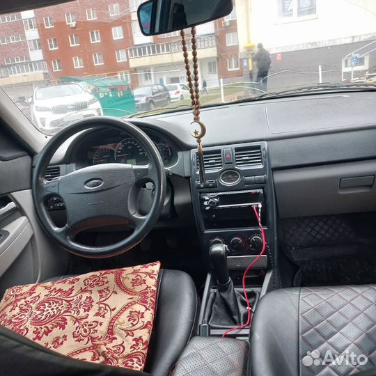 LADA Priora 1.6 МТ, 2009, 200 000 км