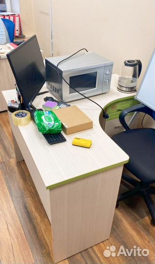 Стол офисный