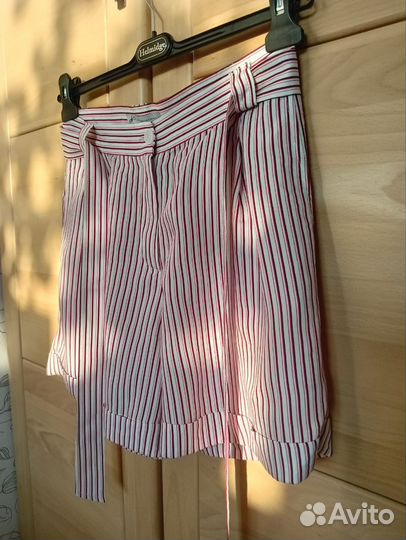 Шорты из вискозы от бренда LO