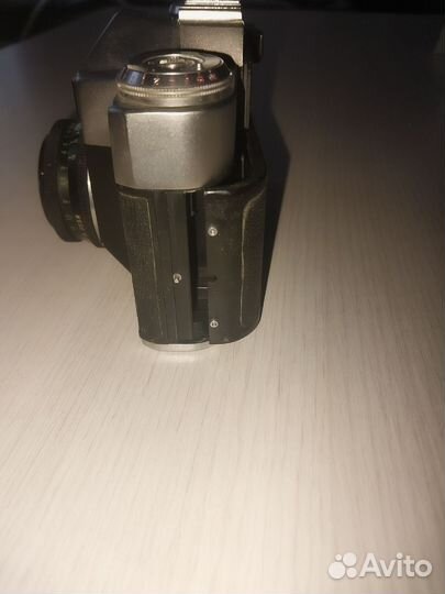 Пленочный фотоаппарат зенит-Е