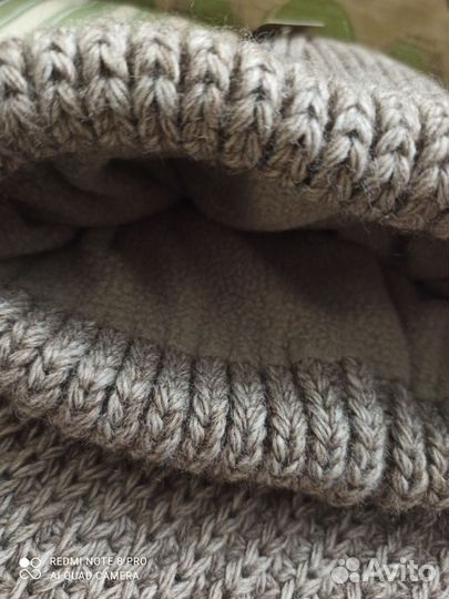 Комплект шапка и шарф новый