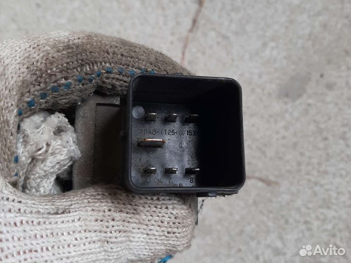 Renault scenic 2 реле свечей накала