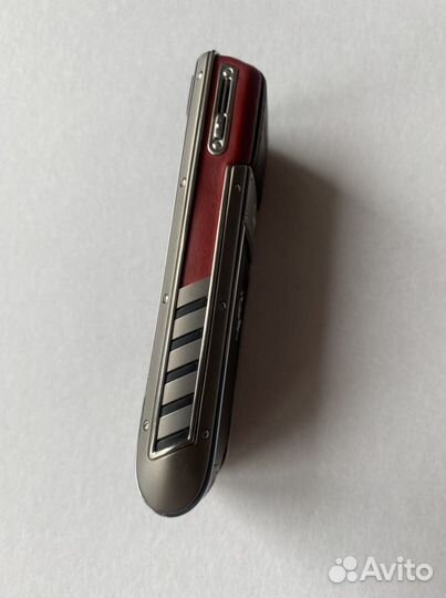 Vertu Ascent Ti Ferrari Rosso, 4 ГБ