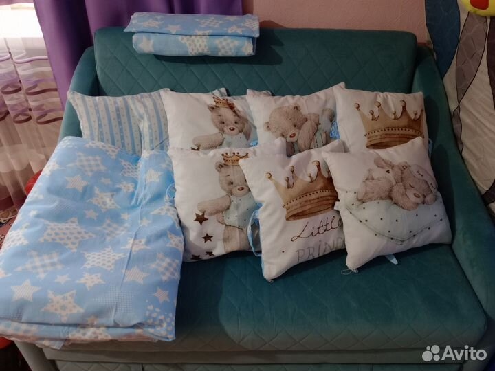 Набор в детскую кроватку