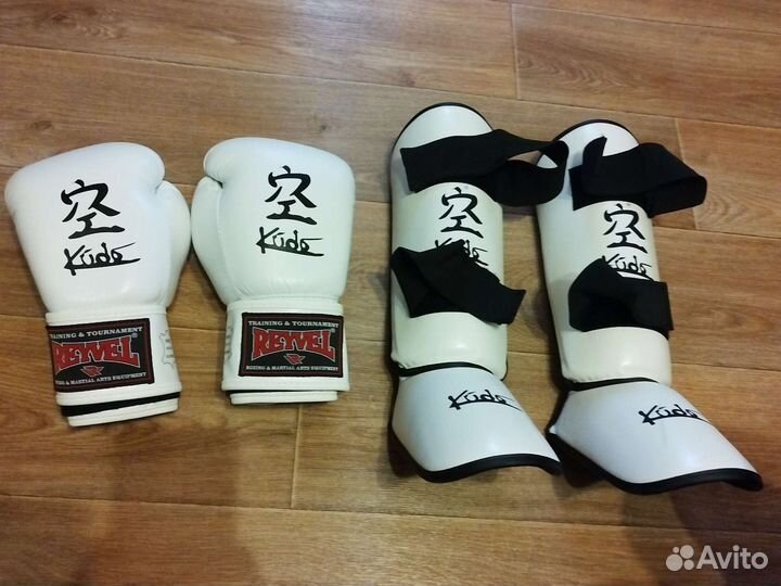 Боксерские перчатки детские 8 oz щитки
