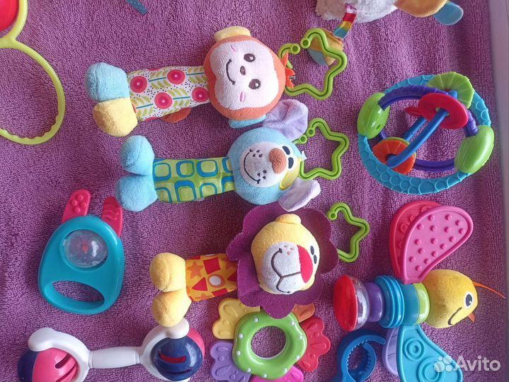 Игрушки погремушки