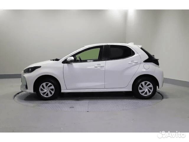 Toyota Yaris 1.5 CVT, 2020, 50 000 км