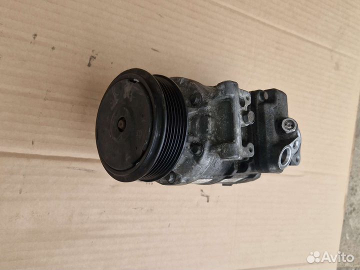 Компрессор кондиционера 8kd260805 audi A5 8T