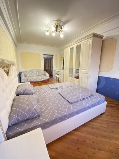 3-к. квартира, 75 м², 10/10 эт.