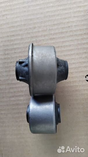 Сайлентблок переднего рычага nissan dayz