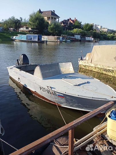 Моторная лодка