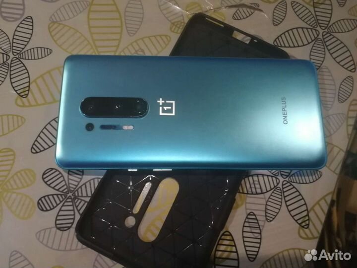 Мобильные телефоны