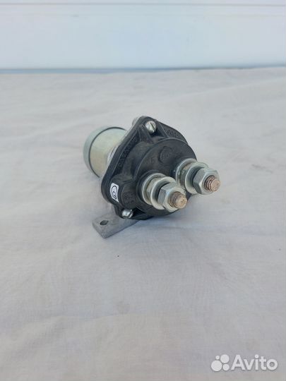 Выключатель массы 12 в новый на Газель