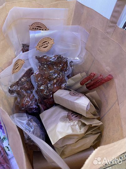 Джерки(мясные чипсы), кабаносы, бастурма