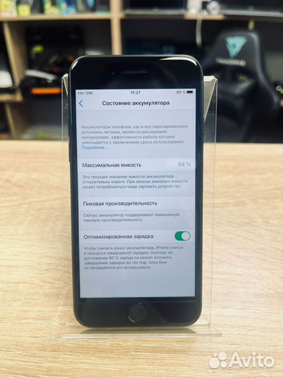 iPhone 8, 64 ГБ