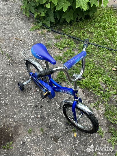 Велосипед детский четырехколесный