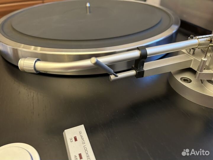 Yamaha GT-750 проигрыватель виниловых дисков