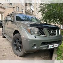 Nissan Pathfinder 2.5 AT, 2006, 270 000 км, с пробегом, цена 565 000 руб.