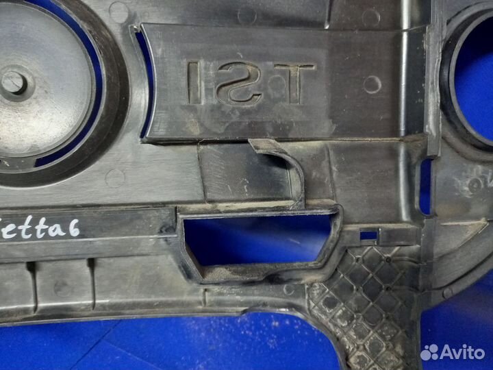 Декоративная крышка двигателя Volkswagen jetta 6