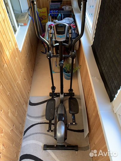 Эллиптический тренажер Starfit Mercury VE-104