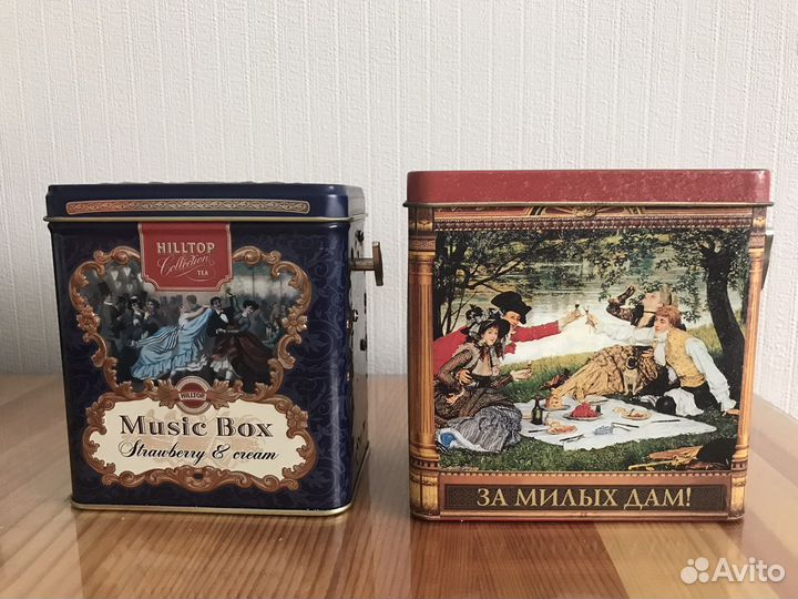 Жестяная банка музыкальная