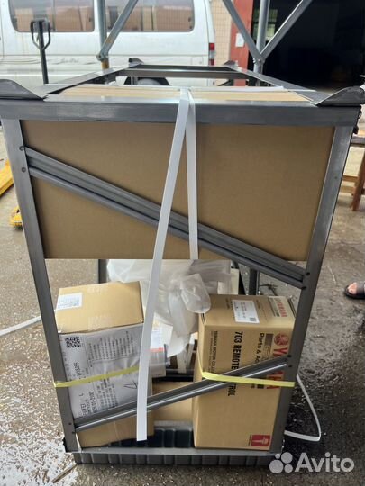 Новый Yamaha F60fetl