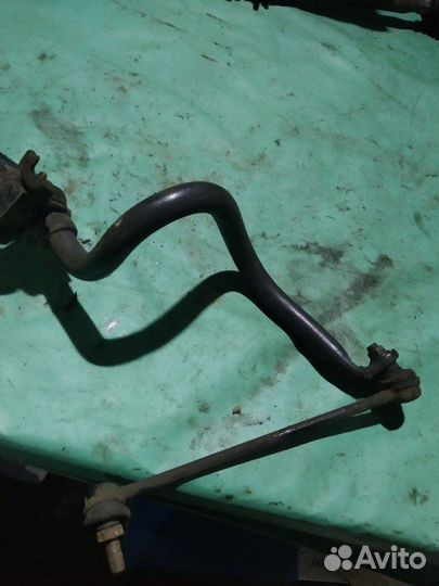 Стабилизатор поперечной устойчивости передний