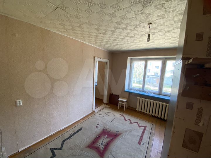 Комната 27 м² в 2-к., 2/5 эт.