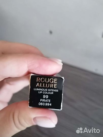 Помада chanel rouge allure